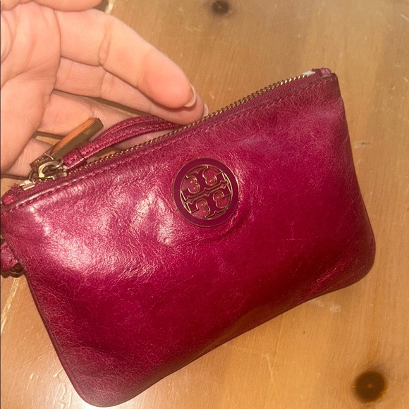 Tory Burch Pink Leather Wristlet - Picture 4 of 5